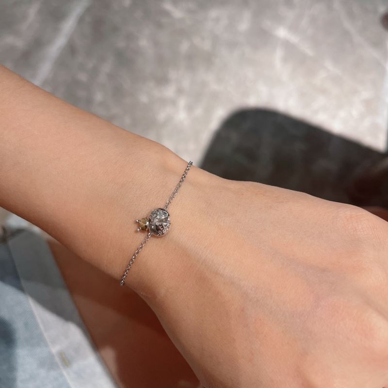 T*f*ny bracelets